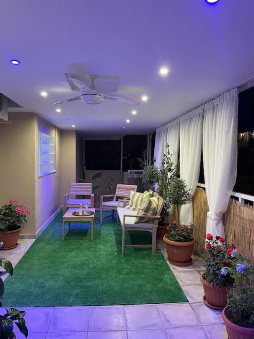 Flowery Penthouse In City Centre Of 테살로니키 외부 사진