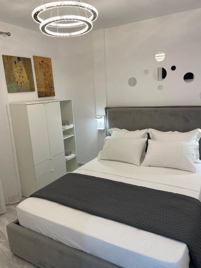 Flowery Penthouse In City Centre Of 테살로니키 외부 사진